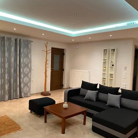Αρτέμιδα Plus Karpenisi Apartment Buitenkant foto